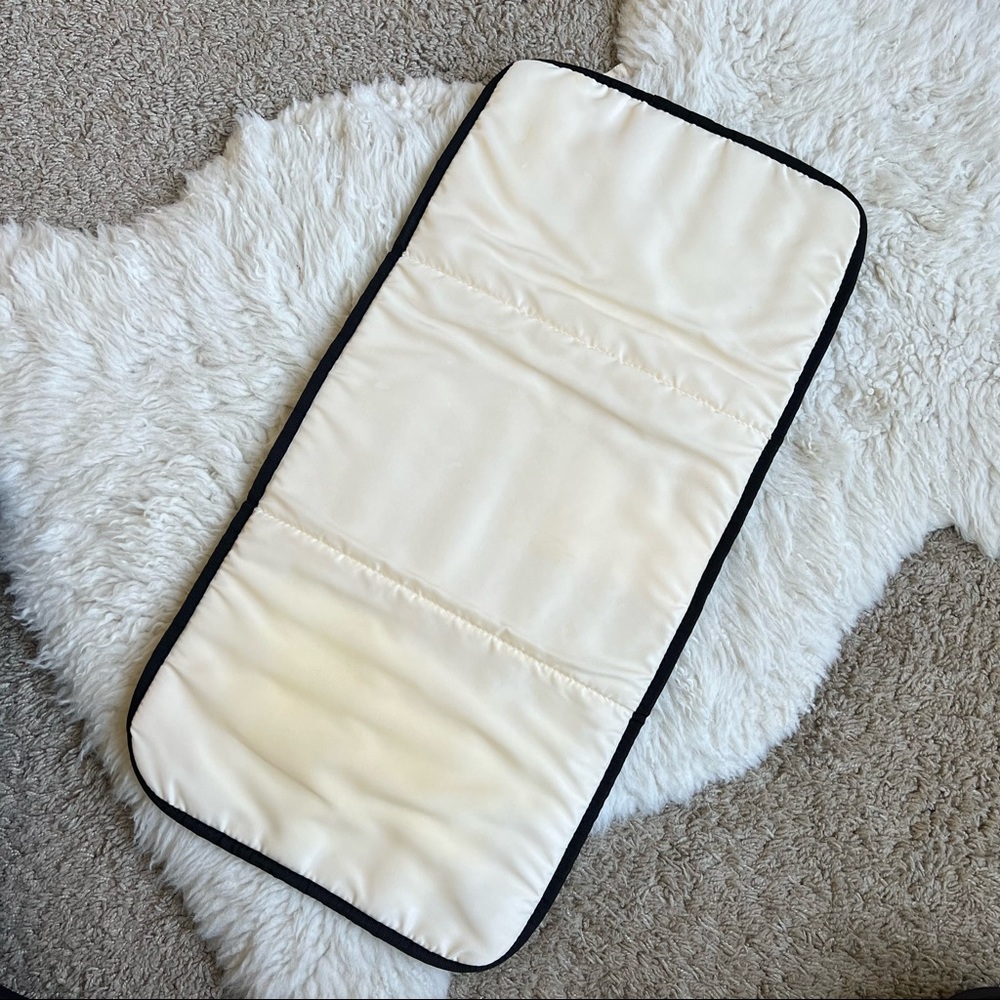 Skip Hop Zip Nylon Diaper Bag - Picture 12 of 14